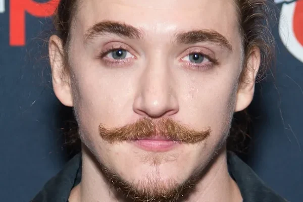 Kyle Gallner